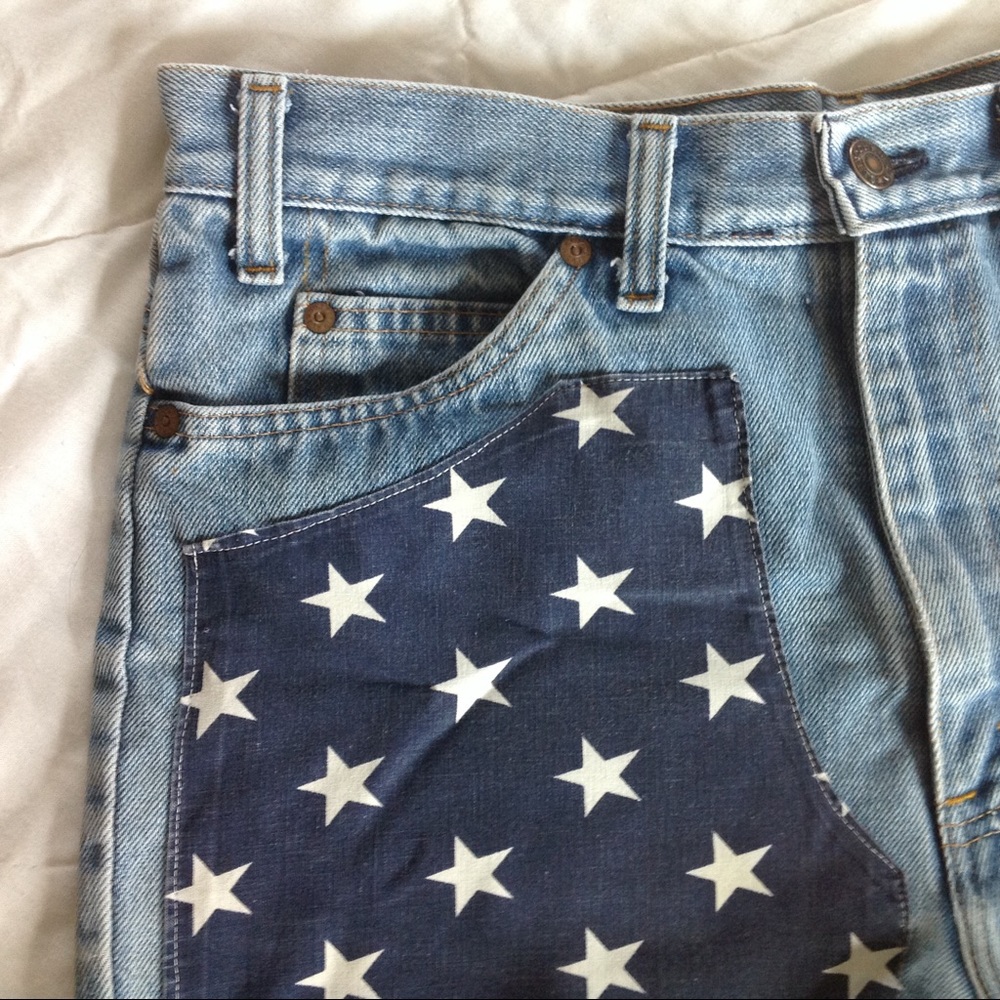 ❌SOLD❌90s high waisted american flag denim shorts - Picture 3 of 7